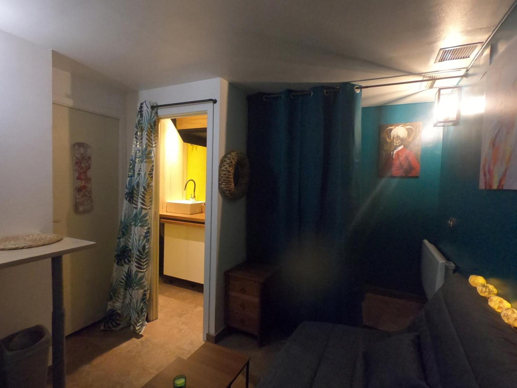Petit Studio Cosy Сен-П'єрр-дель-Форкатс Екстер'єр фото